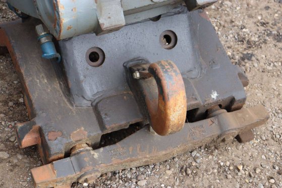 Demarec TR25-DF10 CW30 2018 rotary tilt coupler Demarec TR25-DF10 CW30 2018 2 image 12