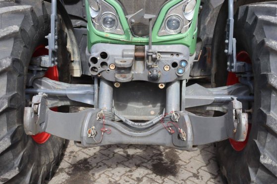 Tractor Fendt 720 VARIO Diesel 148kW 2012 Fendt 720 VARIO 2012 2 image 27