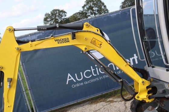 Mini excavator Wacker Neuson ET18 Diesel 13.4kW 2016 Neuson ET18 2016 2 image 12