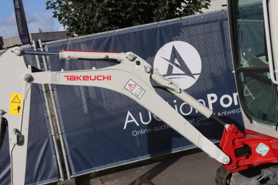 Mini excavator Takeuchi TB216 Diesel 11.5kW 2021 TB216 2021 2 image 12