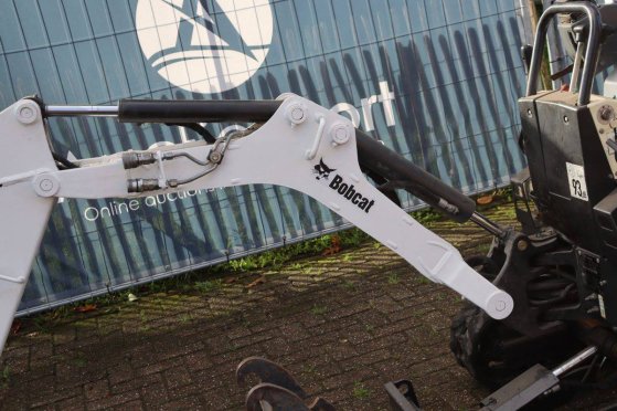 Mini excavator Bobcat E10 Diesel 7.5kW 2015 E10 2015 2 image 12