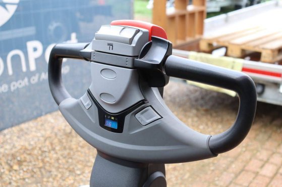 Toyota SPE120 Electric Stacker 1200kg 3.7m 2020 SPE120 2020 2 image 42
