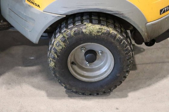 Stiga Park Pro 25 AWD Petrol Ride-on Mower 2011 Stiga Park Pro 25 AWD 2011 2 image 13