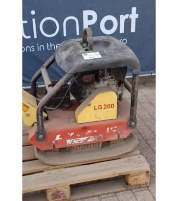 Vibratory Plate Dynapac LG 200 Diesel 2009 LG 200 2009 2 image 13