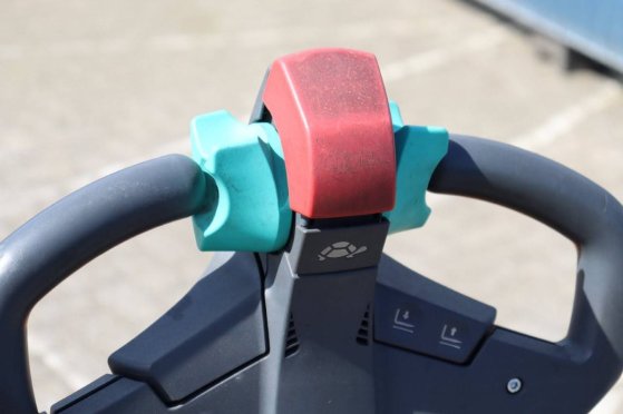 Heavy machinery product image - Image 13 of 15