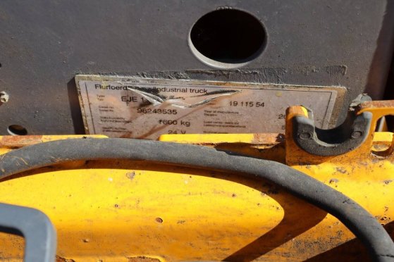 Heavy machinery product image - Image 13 of 15