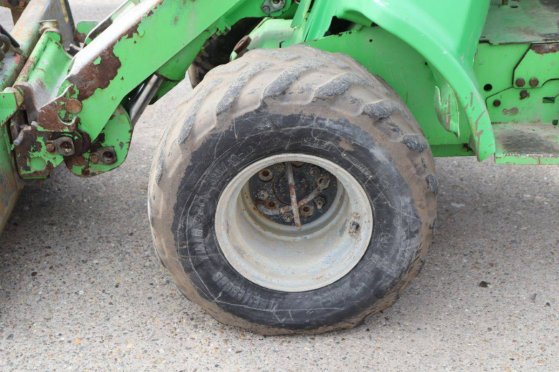 Articulated loader Avant M745 Diesel 36kW 2015 M745 2015 2 Wheel Loaders image 13