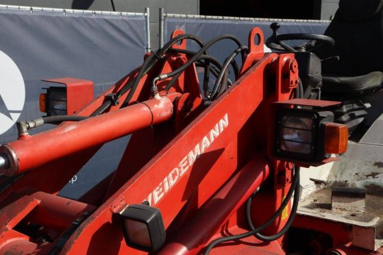 Wheel loader Weidemann 3110 Diesel 30kW 2000 Weidemann 3110 2000 2 Wheel Loaders image 13