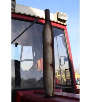 Tractor International 845 XL Diesel 60kW 1982 (Margin) International 845 XL 1982 2 image 13