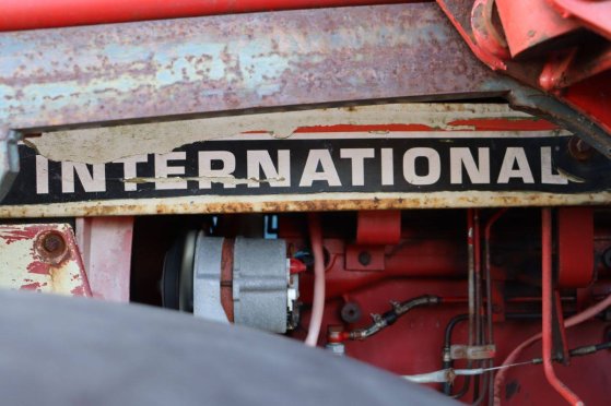 Tractor International 845AXL Diesel 60kW 1982 (Margin) International 845AXL 1982 2 image 13
