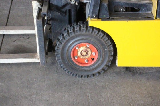 Forklift Yale ERP18ATF Electric 1770kg 4.45m 2006 ERP18ATF 2006 2 Forklift image 13