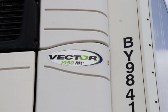 Reefer Semi-trailer Schmitz Cargobull SCB-S3B 42000kg 2017 Schmitz Cargobull SCB-S3B 2017 2 Refrigerated semi trailers ima...