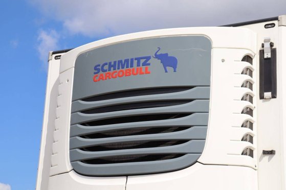 Reefer Semi-trailer Schmitz Cargobull SCB-S3B 42000kg 2019 Schmitz Cargobull SCB-S3B 2019 2 Refrigerated semi trailers ima...