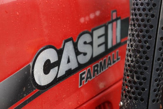 Tractor Case IH Farmall 65A 4WD 216h Diesel 2014 (Margin) IH Farmall 65A 2014 2 image 13