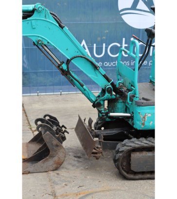 Kobelco SK Diesel Mini Excavator 2 image 13