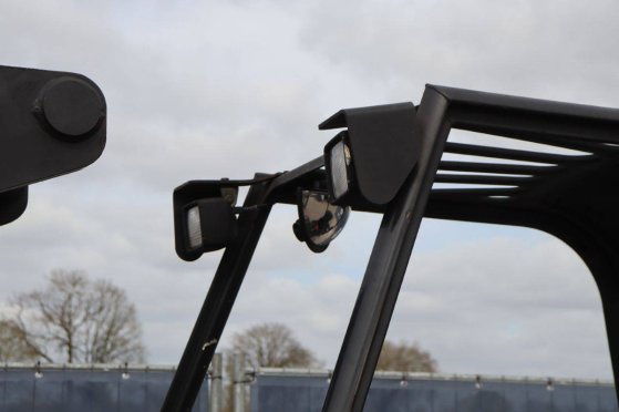 Linde E30-03-600 Electric Forklift 3000kg 5.0m 2005 E30-03-600 2005 2 Forklift image 13