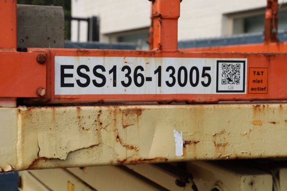 Scissor lift Holland Lift ECOSTAR HL-11816 Electric 13.8m 2013 Holland lift ECOSTAR HL-11816 2013 2 Scissor Lifts image 13