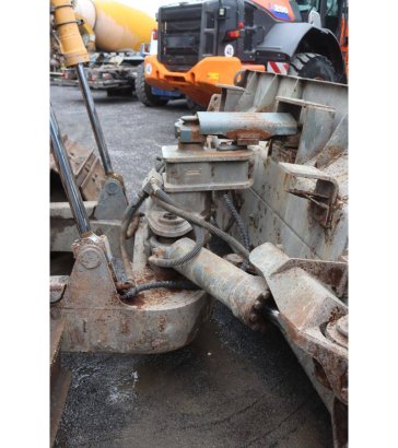 Bulldozer Liebherr PR724LGP Diesel 120kW 2008 PR724LGP 2008 2 Dozers image 13