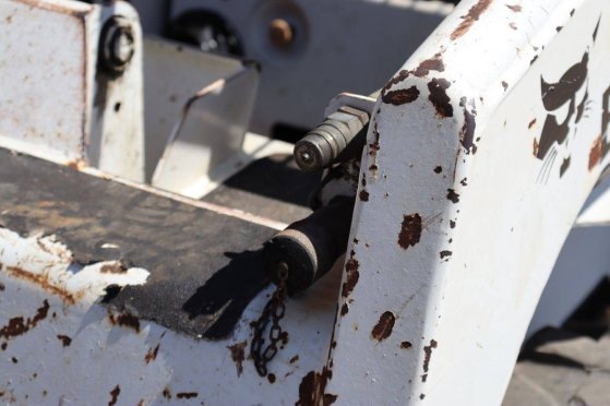 Skid steer loader Bobcat 443 Diesel 443 2 Wheel Loaders image 13