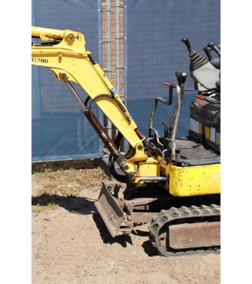 Mini excavator New Holland Kobelco E9SR Diesel 2008 Kobelco E9SR 2008 2 image 13