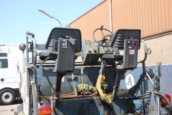 Dynapac 5000R Diesel Asphalt Paver 38kW 1990 5000R 1990 2 image 13