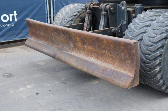 Tire crane Komatsu PW 148-8 Diesel 90kW 2011 915 2011 2 Wheeled Excavators image 13