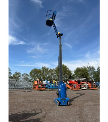 Haulotte Star 10-1 Electric Mast Lift 200kg 10m 2014 Haulotte Star 10-1 2014 2 image 13