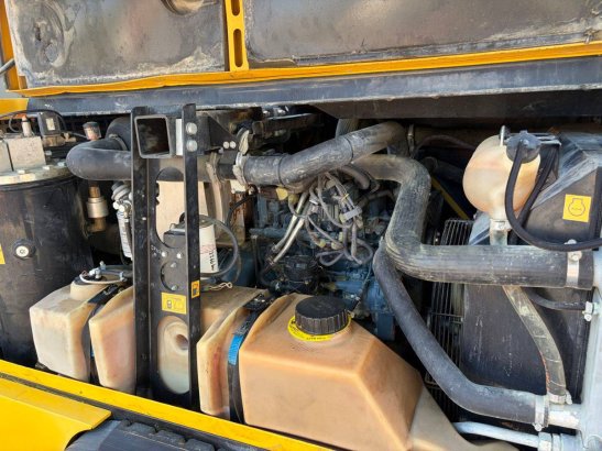 Mobile Compressor Kaeser M115 Diesel 83.5kW 2016 M115 2016 2 Compressors image 13