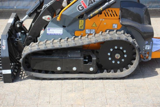 Giant GS950T Diesel Skid Steer Loader 18.2kW 2026 New Giant GS950T 2026 1 image 13