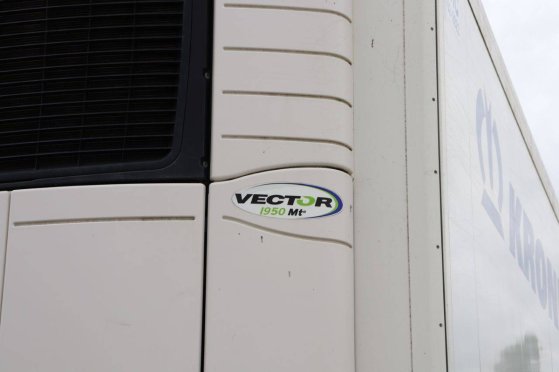 Reefer Semi-trailer Krone SD 39000kg 2017 9357 2017 2 Refrigerated semi trailers image 26