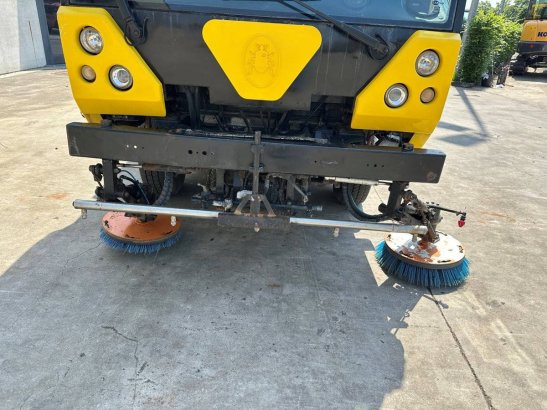 Sweeper Scarab Diesel 2009 Scarab 2009 2 image 13
