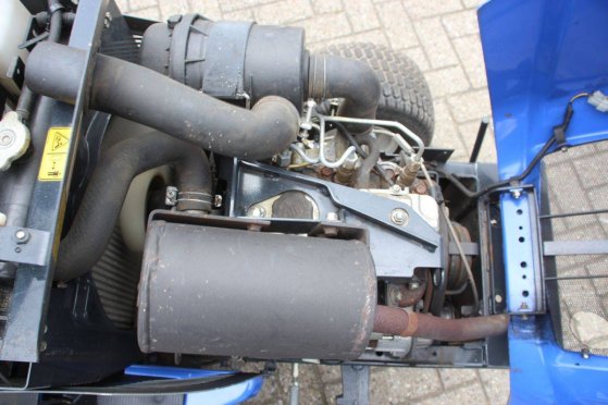 Ride-on mower Iseki SXG326H Diesel 2017 Iseki SXG326H 2017 2 image 13