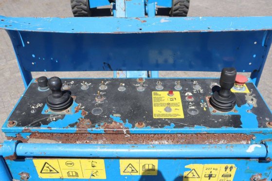 Telescopic boom lift Genie S-45 Diesel 227kg 13.2m 2012 S-45 2012 2 image 13