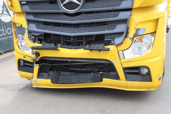 Car Transporter Truck Mercedes-Benz Actros 2745 Diesel Actros 2745 2 image 13