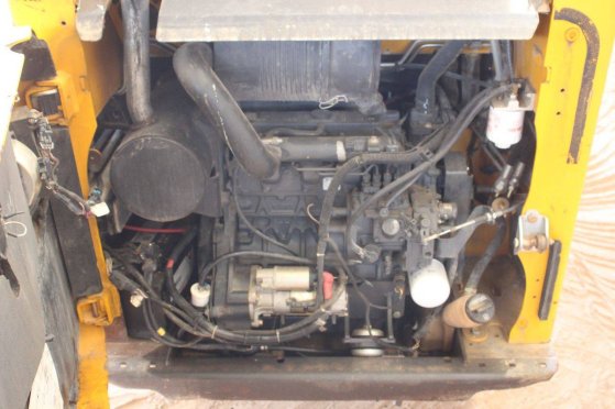 Skid steer loader Bobcat S450 Diesel 36kW 2016 7333 2016 2 Wheel Loaders image 13