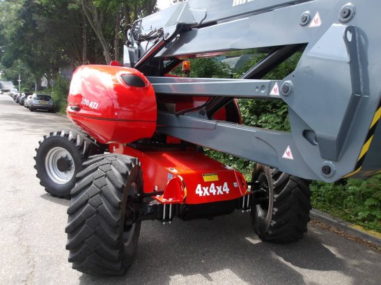 Articulated boom lift Manitou 200ATJ Diesel 20.28m 2014 200ATJ 2014 2 image 13