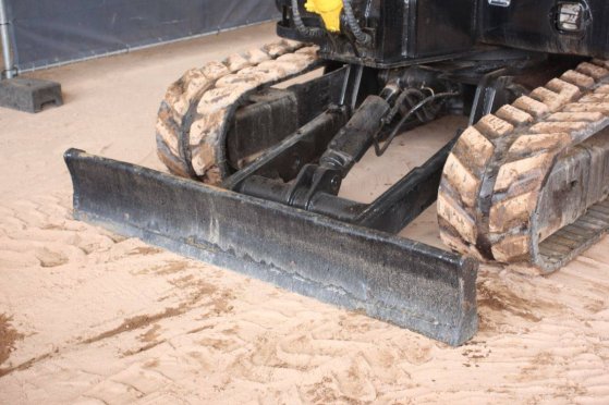 Hyundai R60-7 Diesel Crawler Excavator 2011 R60-7 2011 2 Crawler Excavators image 13