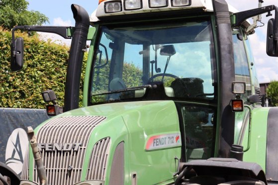 Tractor Fendt 712 Vario Diesel 101kW 2007 Fendt 712 Vario 2007 2 image 13