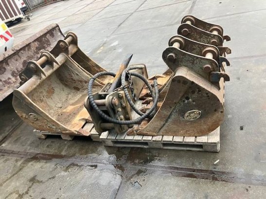 Crawler excavator Volvo ECR88D Diesel 2013 ECR88D 2013 2 Crawler Excavators image 13