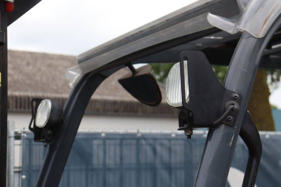 Toyota 8FBMT30 Electric Forklift 3000kg 2013 8FBMT30 2013 2 Forklift image 13