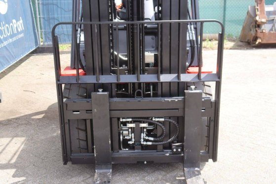 Forklift EP Equipment EFL 30 Pro Electric 3000kg 2026 EP Equipment EFL 30 Pro 2026 2 Forklift image 13