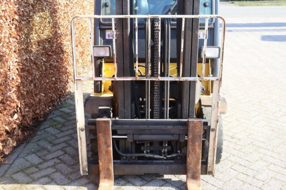 Forklift Yale GLP16VX LPG 1490kg 3.21m 2014 GLP16VX 2014 2 Forklift image 13