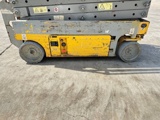 Scissor lift Genie GS-1932 Electric 2008 4842 2008 2 Scissor Lifts image 13