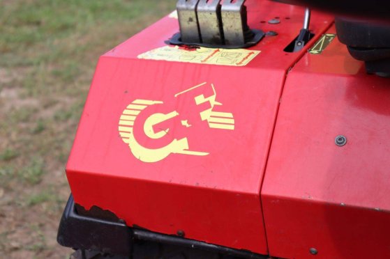 Ride-on mower Gianni Ferrari T2 K-EL Diesel 25kW 2006 Gianni ferrari T2 K-EL 2006 2 image 13