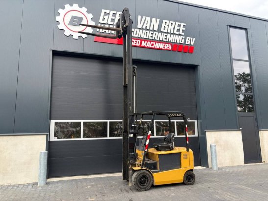 Caterpillar EP25K Electric Forklift 2500kg 4.75m 2009 EP25K 1997 2 Forklift image 26