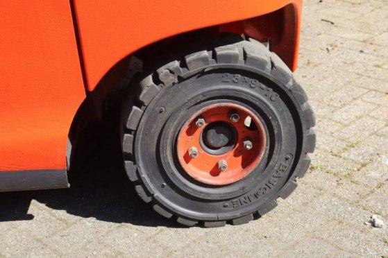 Linde E35H-01/600 Electric Forklift 3500kg 2015 E35H-01/600 2015 2 Forklift image 43