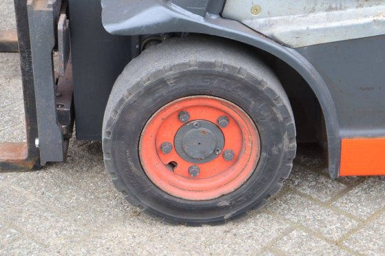 Forklift Fenwick-Linde E16L-02 Electric 1600kg 2017 Fenwick-Linde E16L-02 2017 2 Forklift image 58