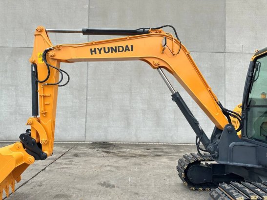 Midi excavator Hyundai R60VS Diesel 2016 R60VS 2016 2 Crawler Excavators image 13
