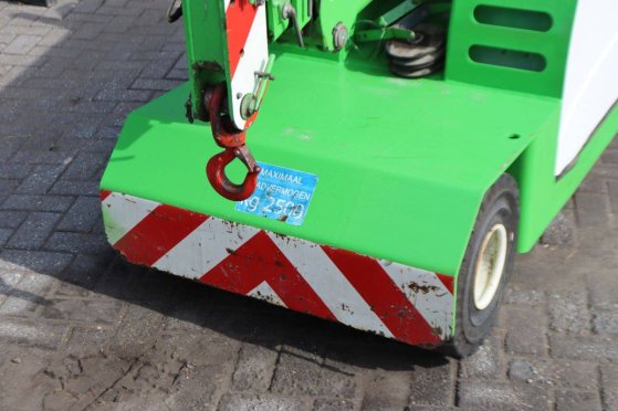 JMG MC 25 Electric Crane 2500kg 2010 JMG MC 25 2010 2 Other cranes image 13