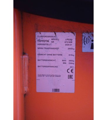 Toyota LPE250 Electric Pallet Truck 2500kg 2020 LPE250 2020 2 Pallet trucks image 13